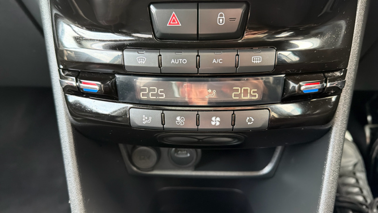 Peugeot 2008 1.2 PureTech 130 GT Line 5dr Petrol Estate